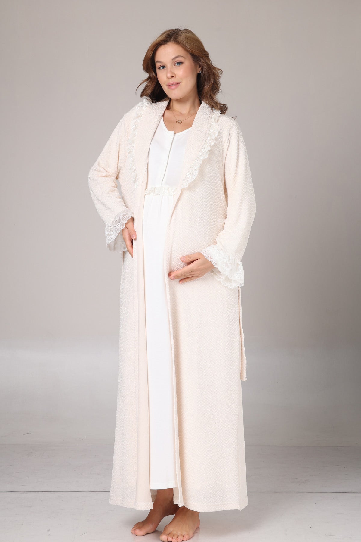 Lace Detailed Maternity-Nursing Nightgown & Jacquard Robe Set Ecru - 1023