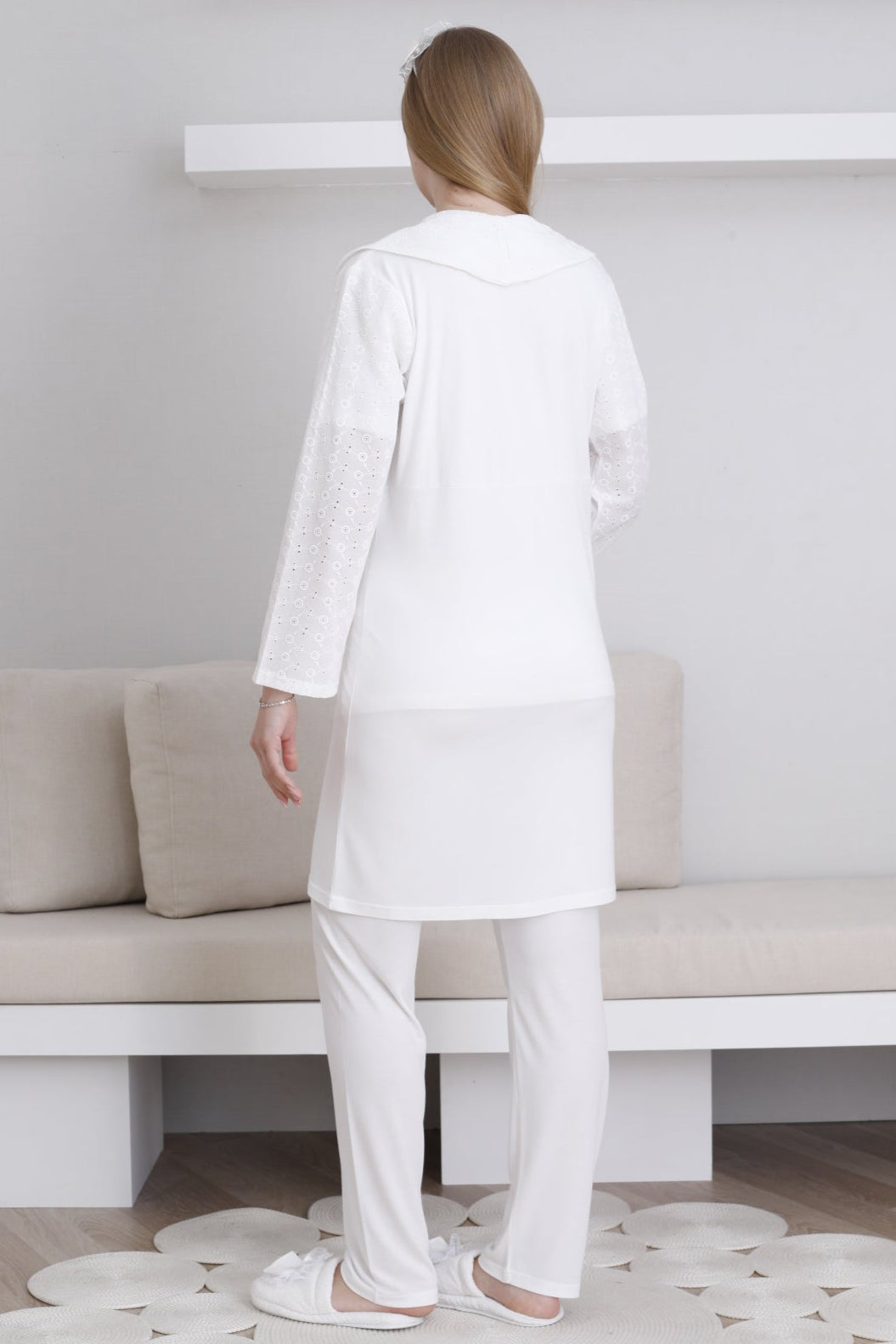 Embroidered 3-Piece Maternity-Nursing Pajama & Robe Set Ecru - 3438