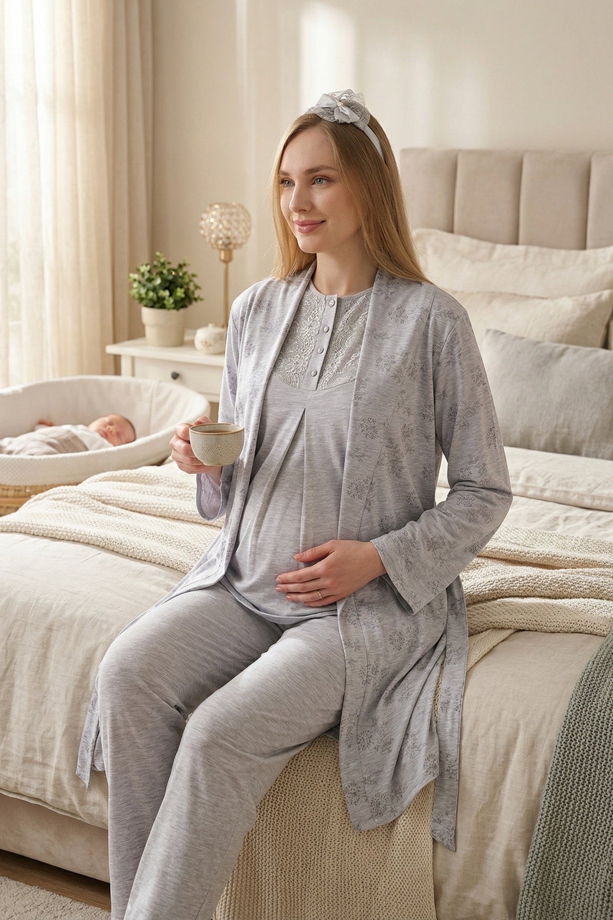 Lace Collar 3-Piece Maternity-Nursing Pajama & Flower Patterned Robe Set Grey - 3471