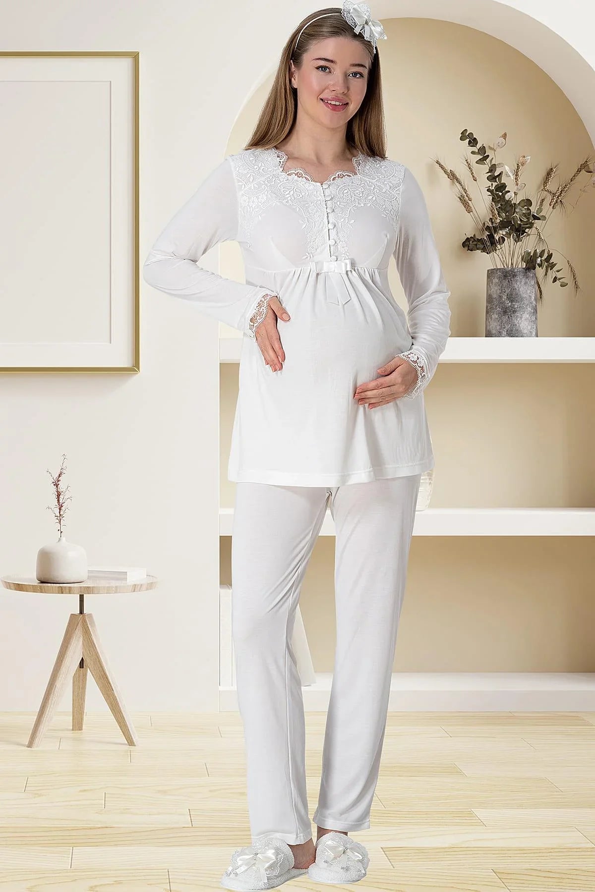 Elegant Lace Maternity & Nursing Pajama Set Ecru - 5414