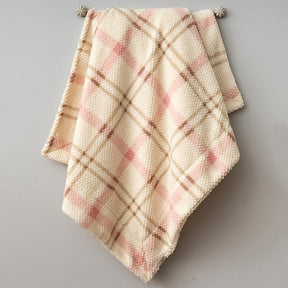 Plaid Themed Baby Blanket Pink - 047.95270.02