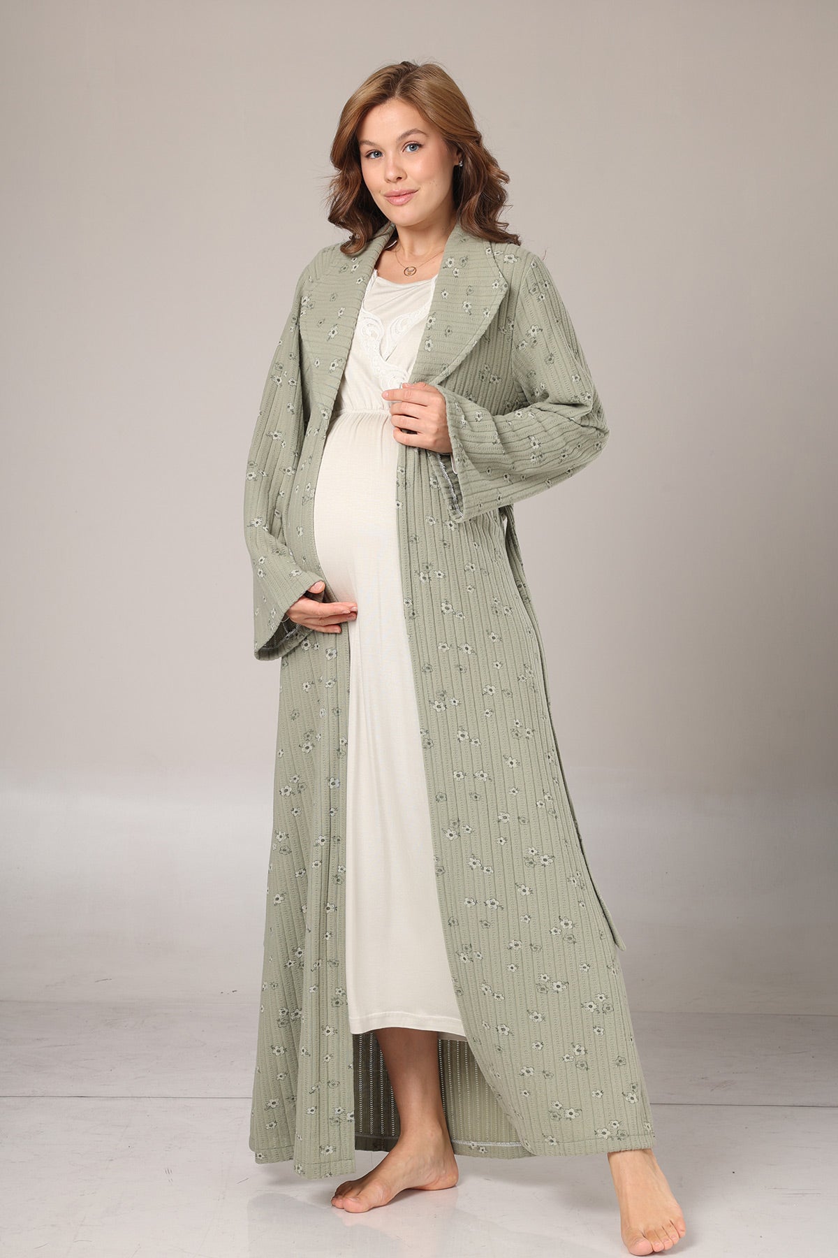 Lacy Double Breasted Maternity-Nursing Nightgown & Patterned Robe Set Green - 1009