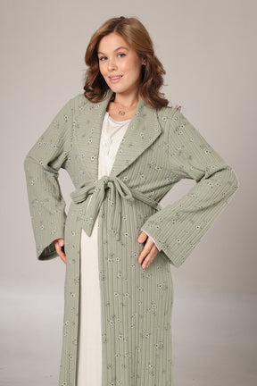 Lacy Double Breasted Maternity-Nursing Nightgown & Patterned Robe Set Green - 1009