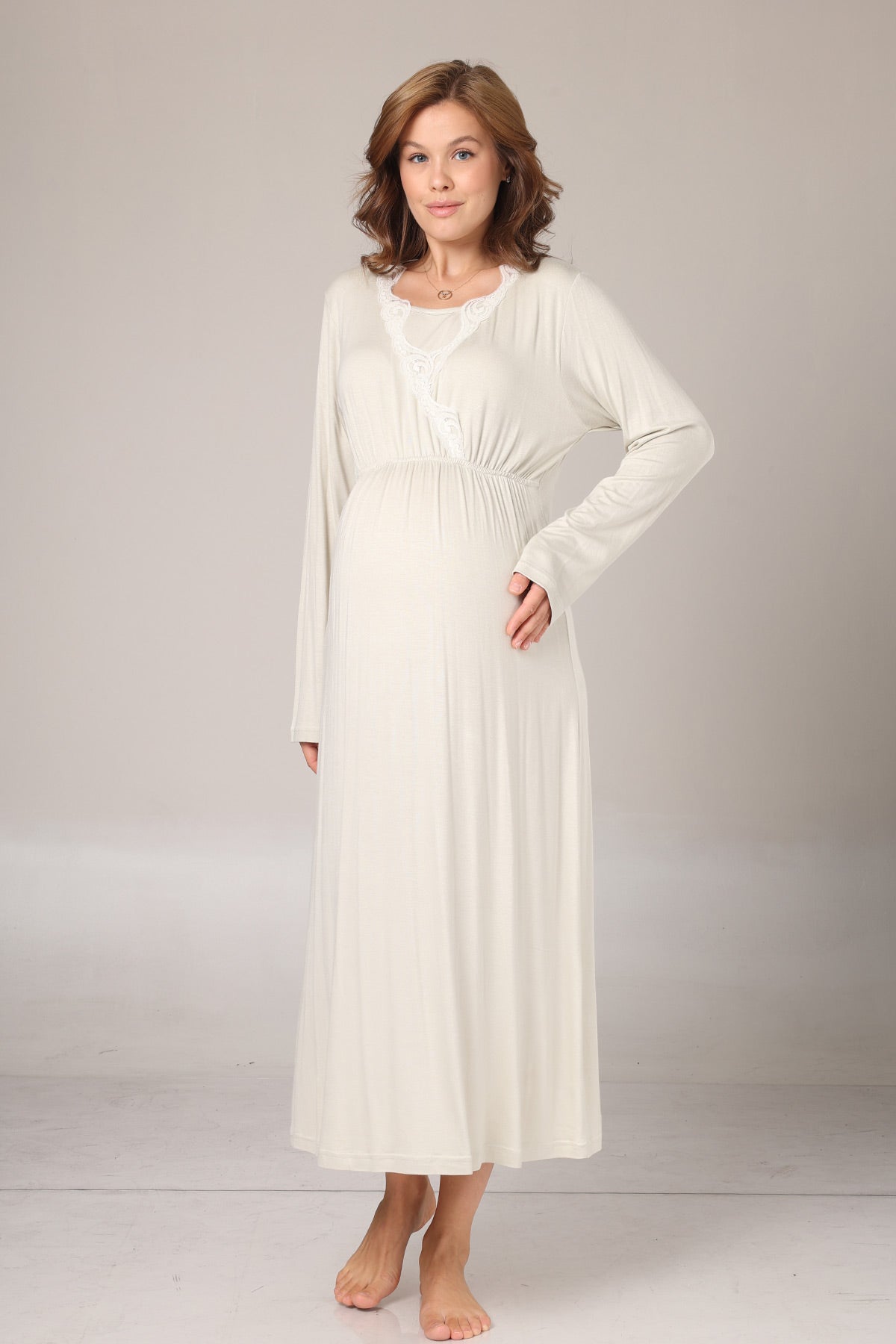 Lacy Double Breasted Maternity-Nursing Nightgown & Patterned Robe Set Green - 1009