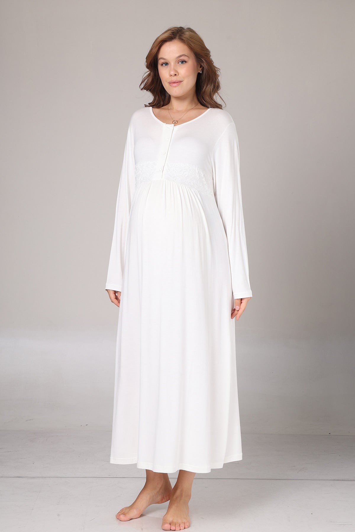 Guipure Collar Maternity-Nursing Nightgown & Crepe Robe Set Beige - 1018