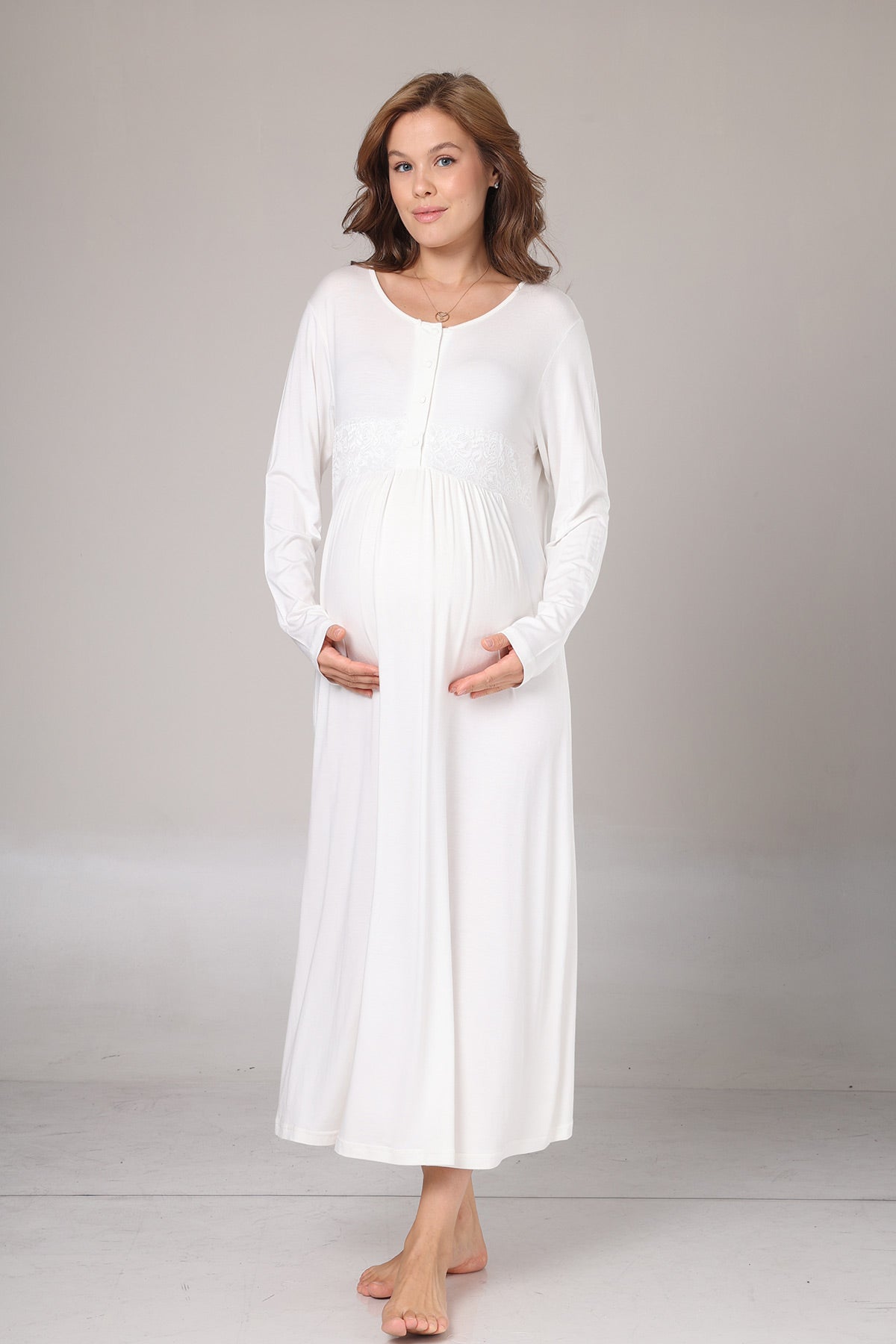 Guipure Collar Maternity-Nursing Nightgown & Crepe Robe Set Beige - 1018