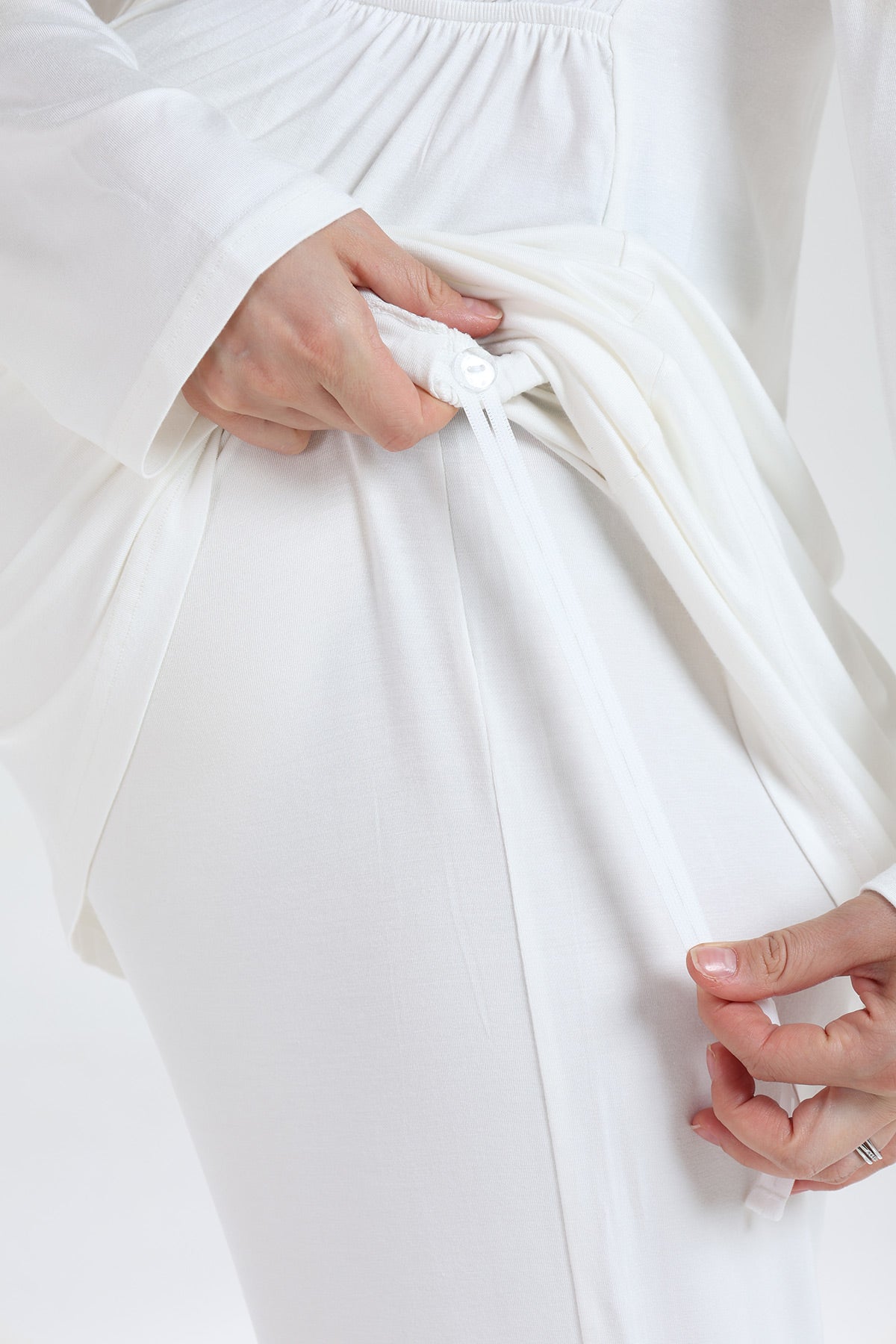 Lace Collar 3-Piece Maternity-Nursing Pajama & Jacquard Robe Set Ecru - 1035