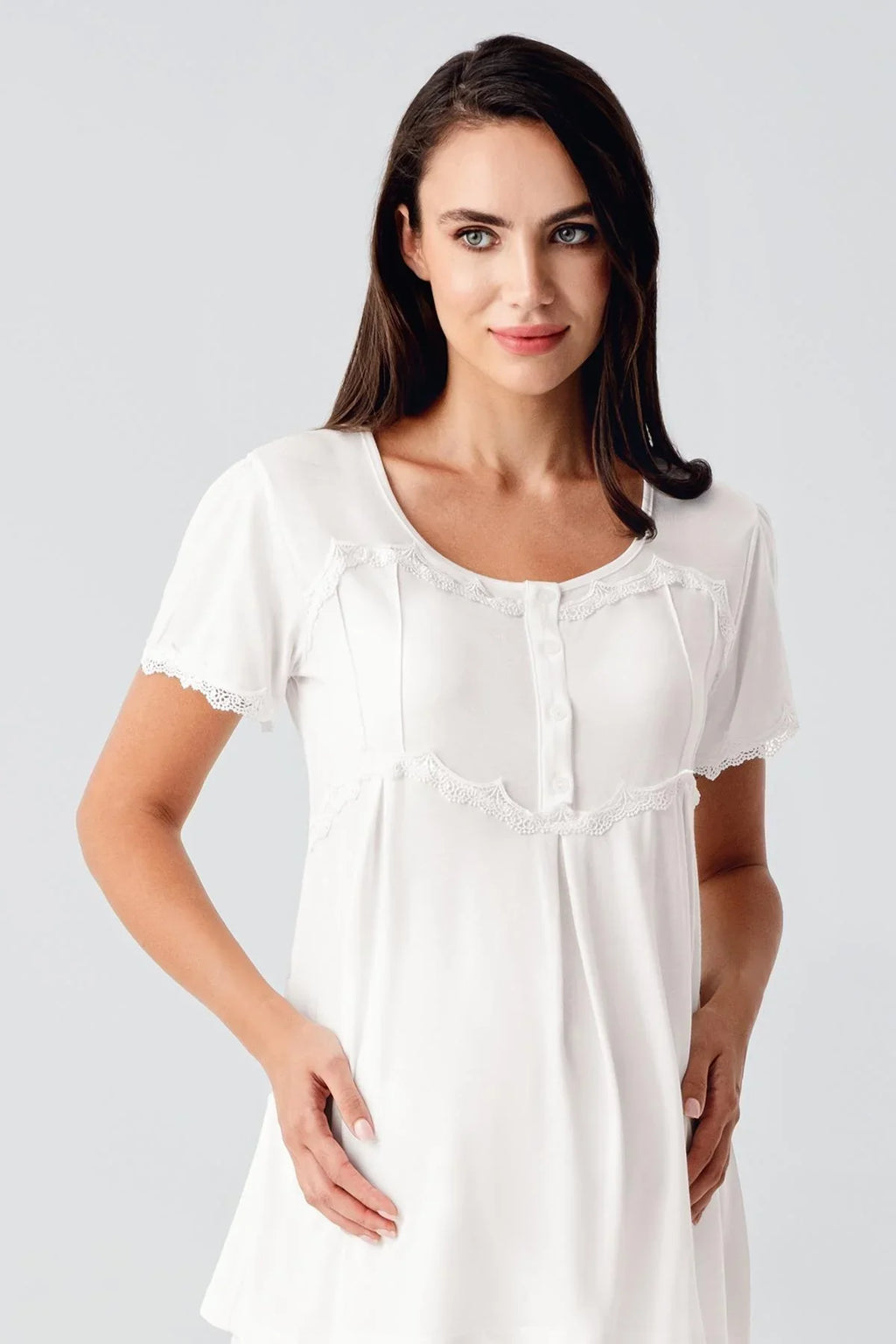 Lace Collar Maternity Feeding-Friendly Nightgown & Flywheel Arm Robe Set Ecru - S12401