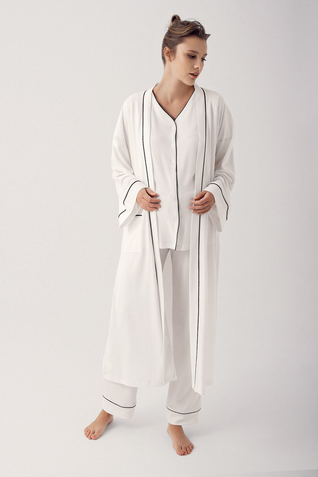 Double Breastfeeding 3-Piece Maternity Feeding-Friendly Pajama & Robe Set Ecru - S14306