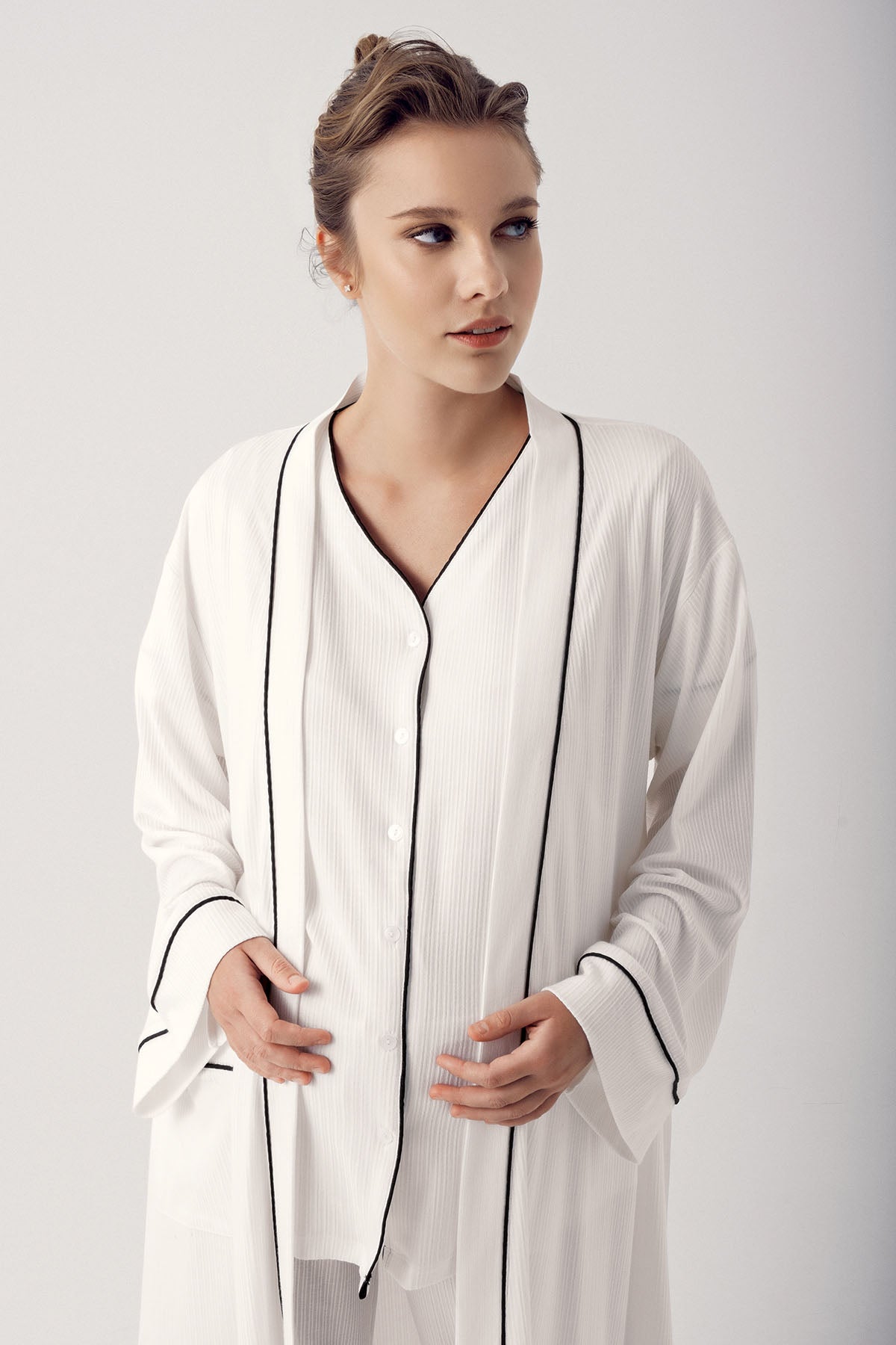Double Breastfeeding 3-Piece Maternity-Nursing Pajama & Robe Set Ecru - 14306