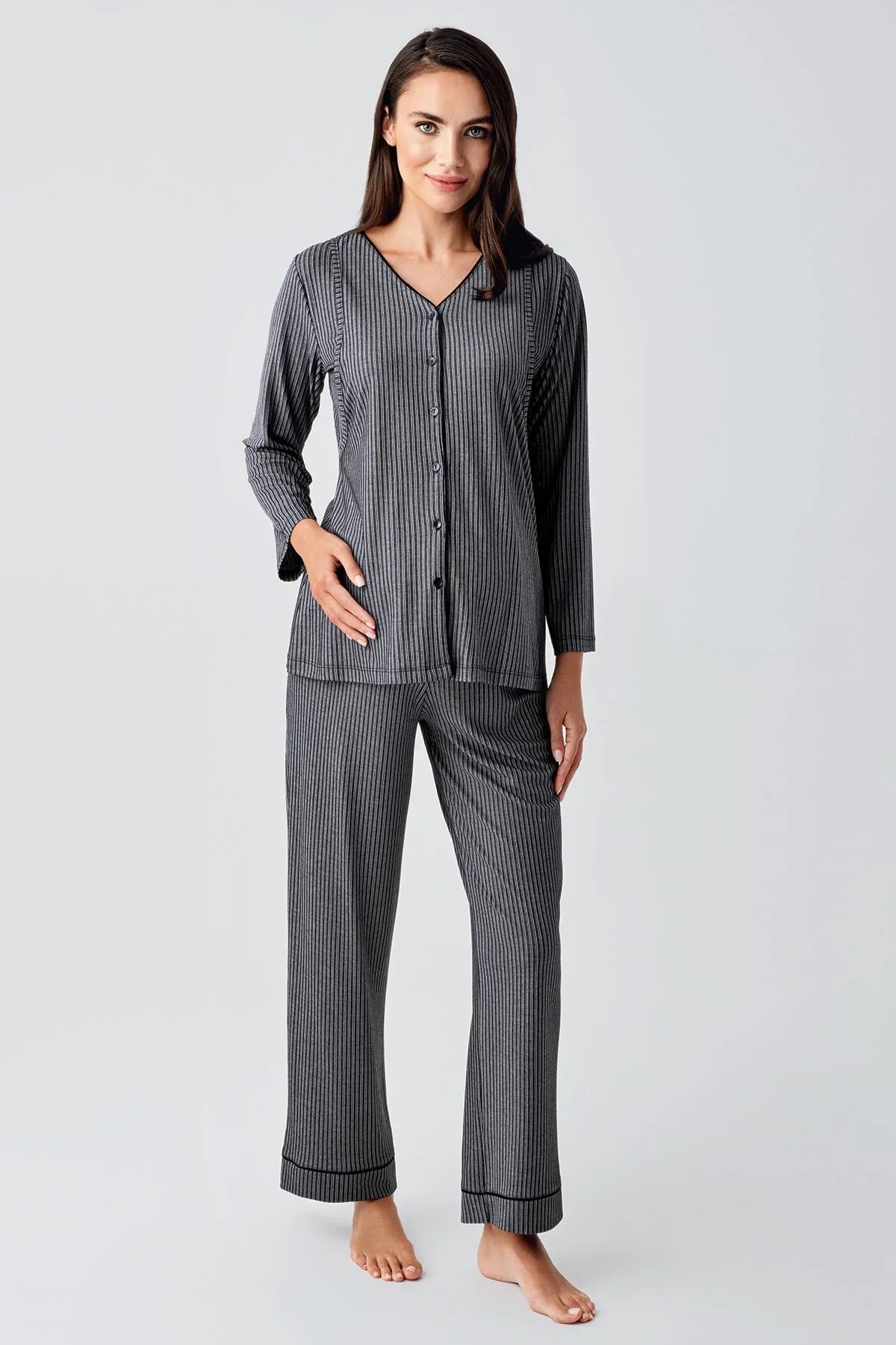 Double Breastfeeding 3-Piece Maternity Feeding-Friendly Pajama & Robe Set Black - S15307
