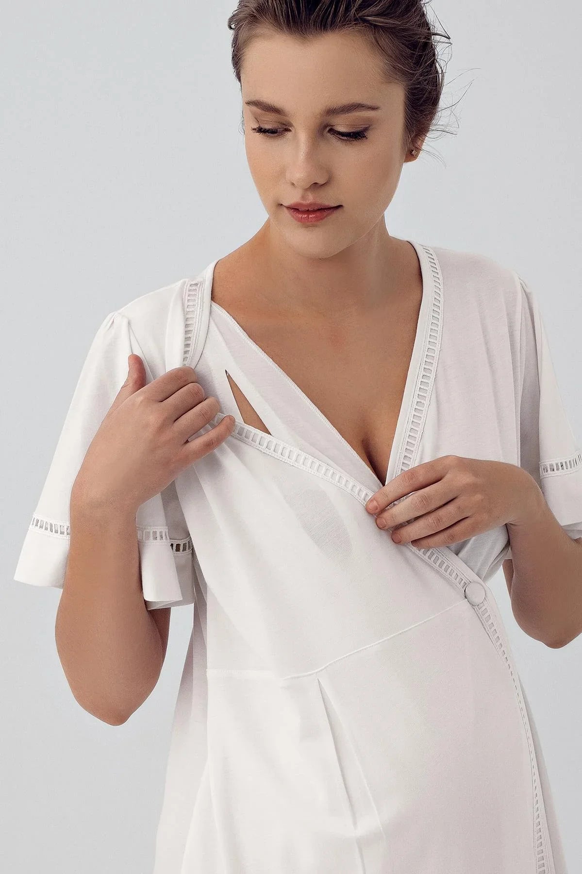 Double Breasted Maternity Feeding-Friendly Nightgown & Robe Set Ecru - S16400