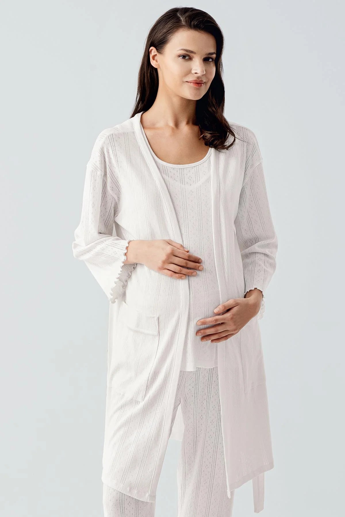 Hidden Breastfeeding Panel 3-Piece Maternity Feeding-Friendly Pajama & Robe Set Ecru - S17308