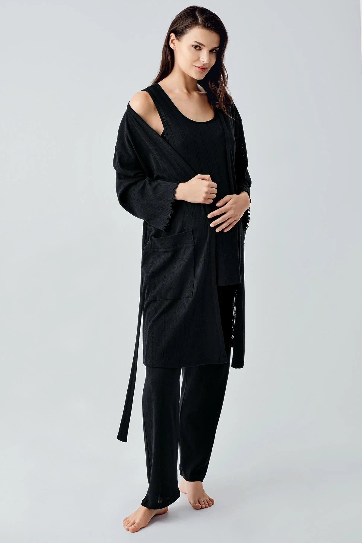 Hidden Breastfeeding Panel 3-Piece Maternity Feeding-Friendly Pajama & Robe Set Black - S17308