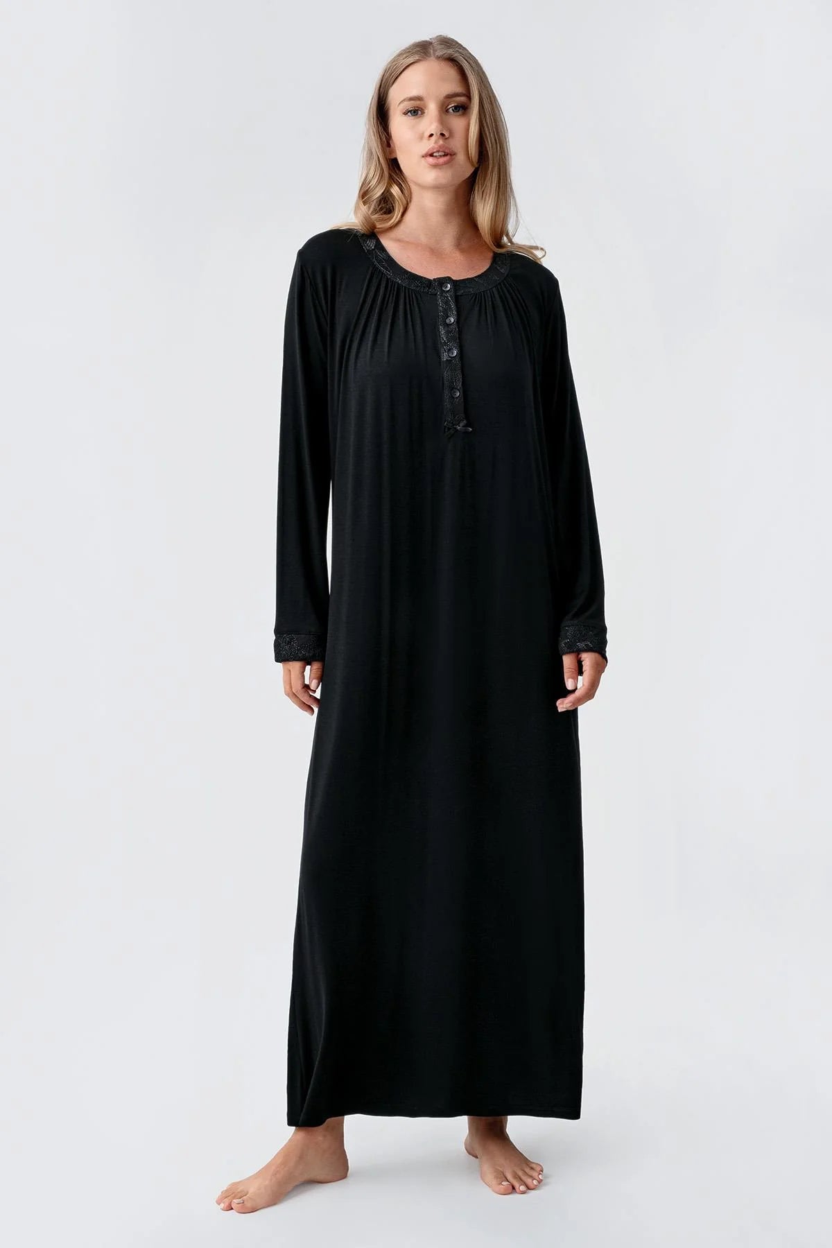 Guipure Edges Plus Size Maternity & Nursing Nightgown Black - 18104