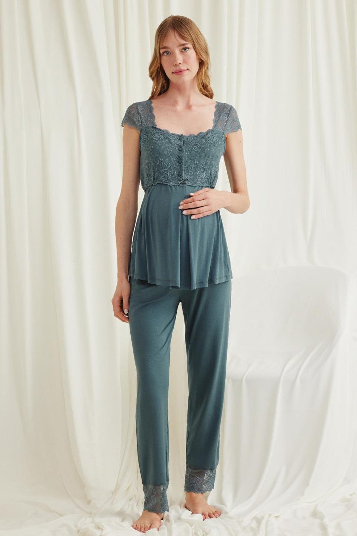Lace Shoulder 3-Piece Maternity Feeding-Friendly Pajama & Robe Set Green - E18535