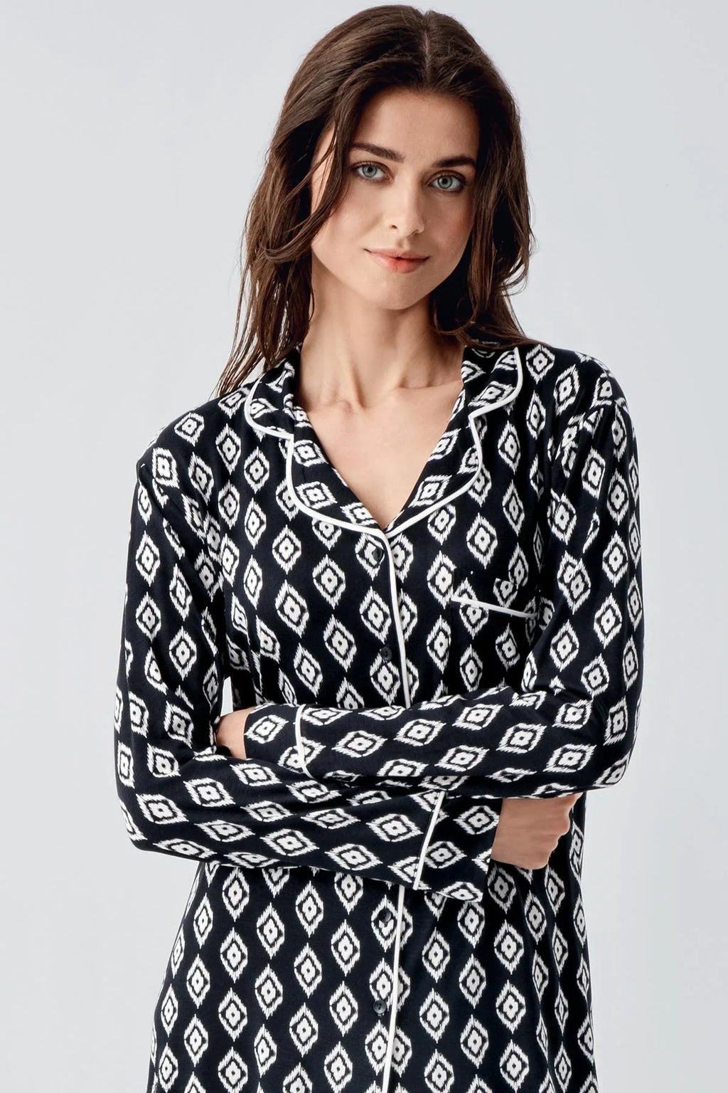 Patterned Maternity Feeding-Friendly Pajama Set Black - S22101