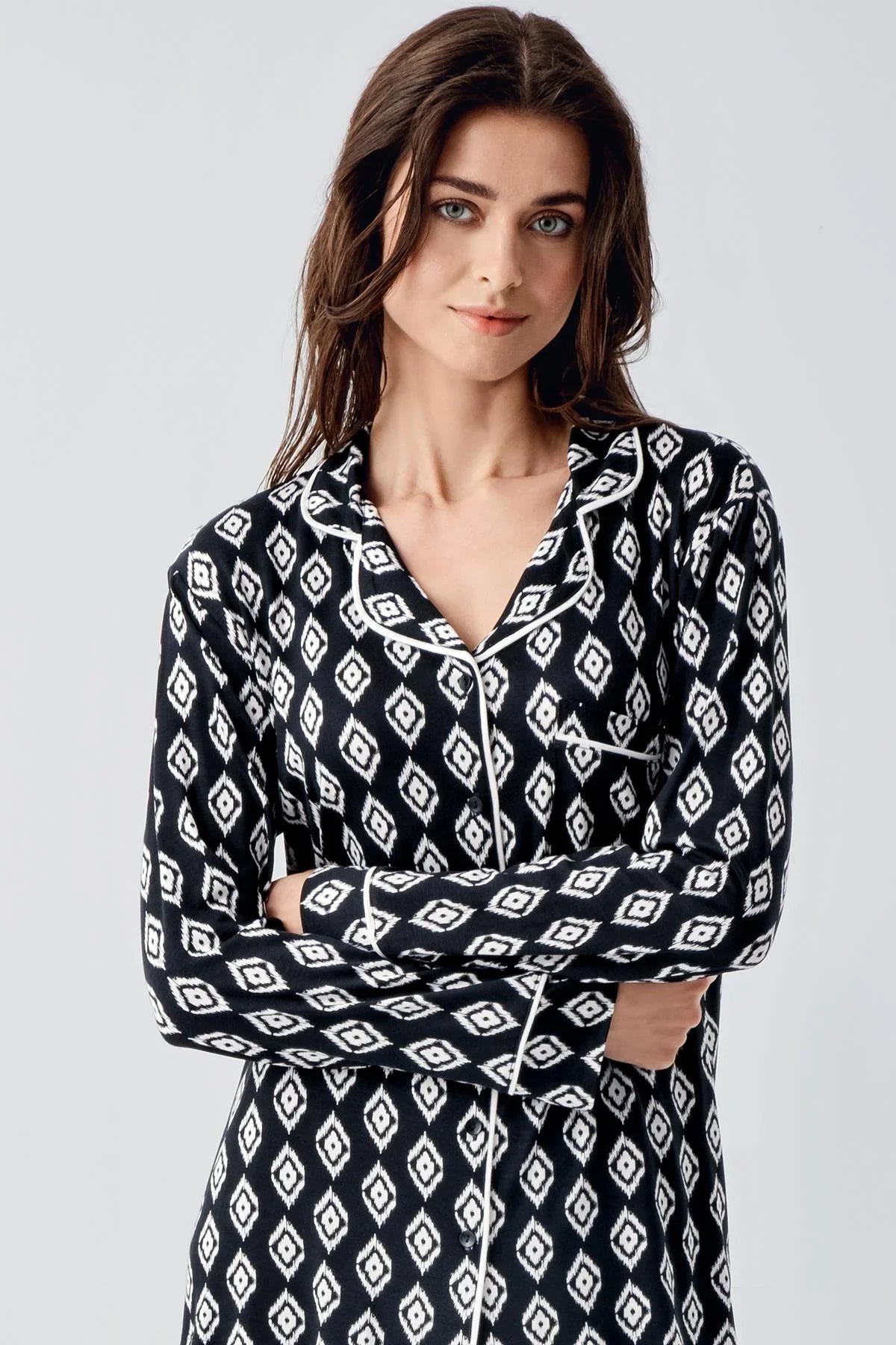 Patterned Maternity Feeding-Friendly Pajama Set Black - S22101