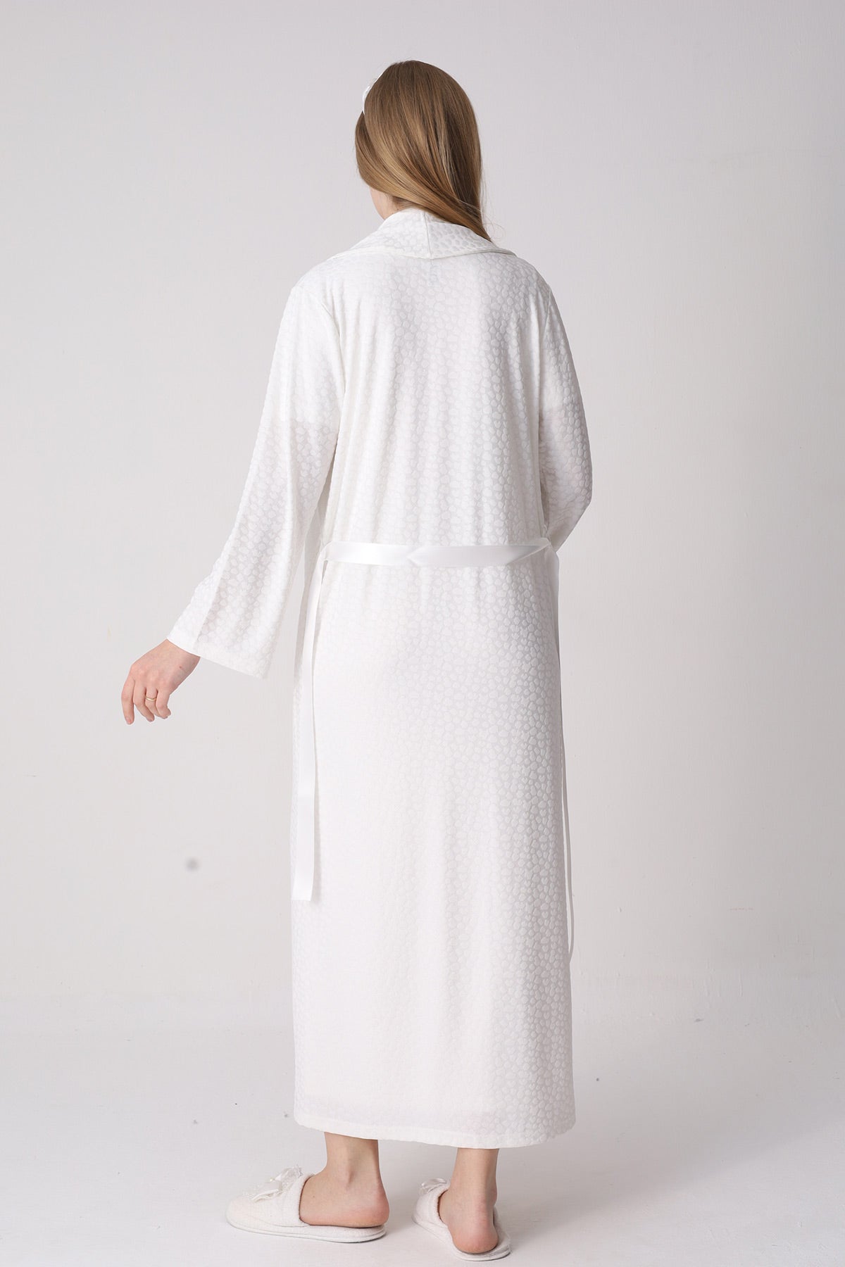 Elegant Lace Detailed Maternity-Nursing Nightgown & Jacquard Robe Set Ecru - 2334