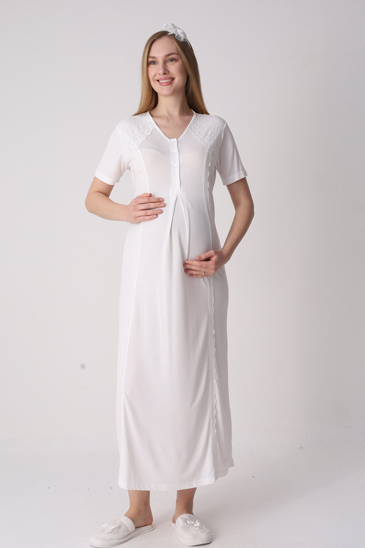 Elegant Lace Detailed Maternity-Nursing Nightgown & Jacquard Robe Set Ecru - 2334