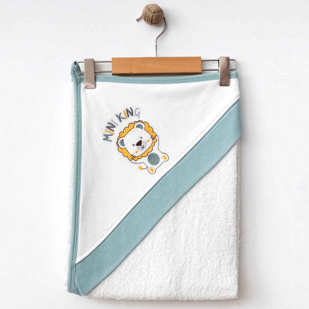 Mini King Themed Baby Towel Green - E239.1427