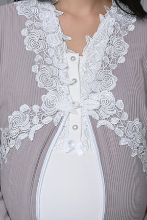 Flowery Lace Collar 3-Piece Maternity-Nursing Pajama & Robe Set Ecru - 24357