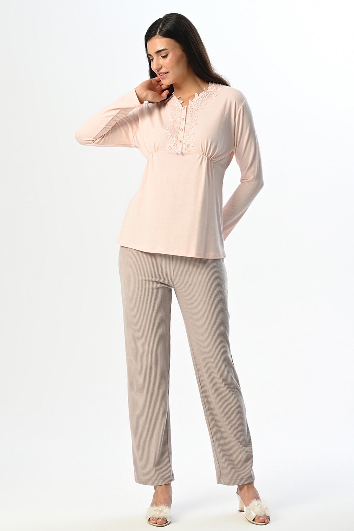 Flowery Lace Collar 3-Piece Maternity Feeding-Friendly Pajama & Robe Set Pink - N24357