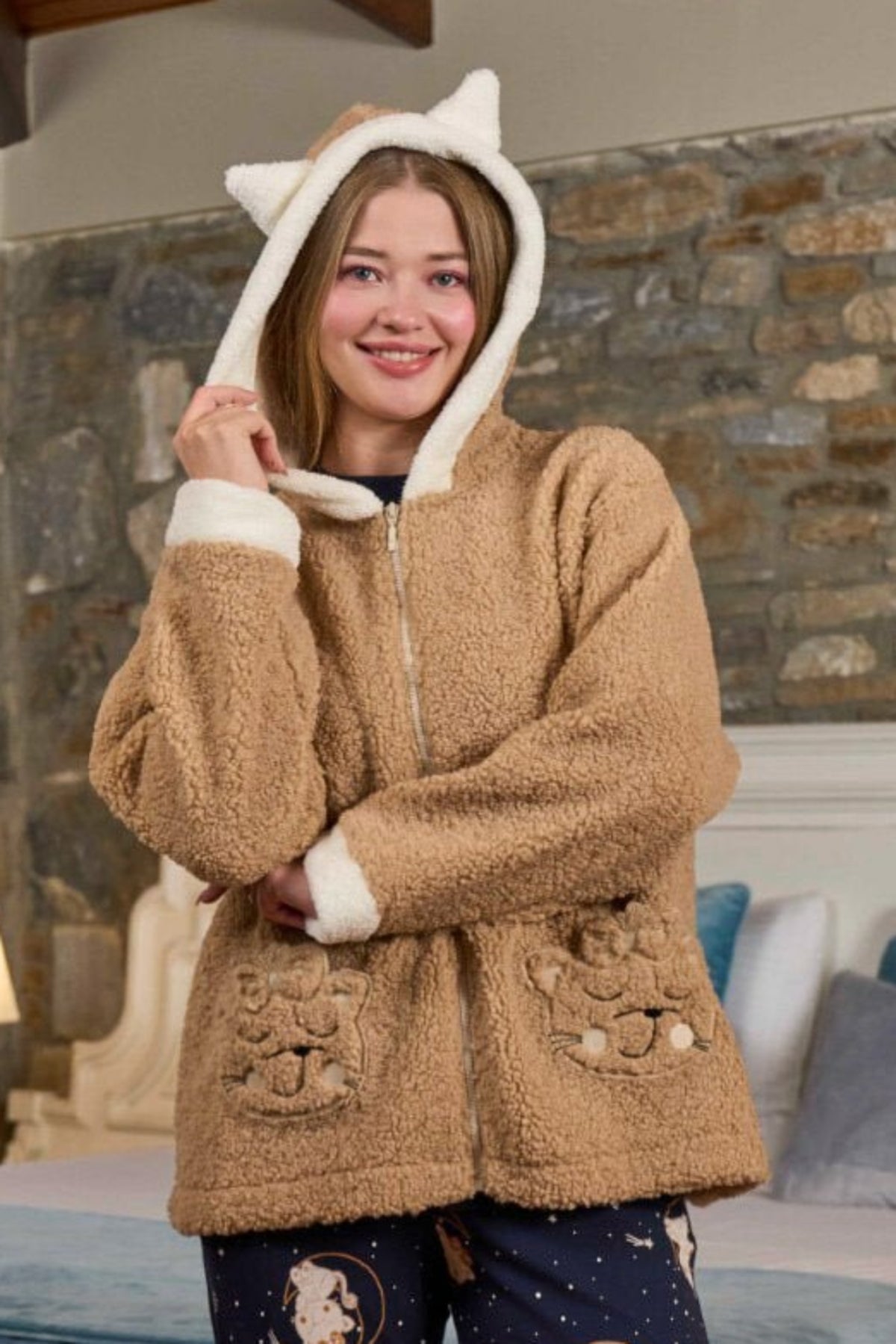 Plush Hodded Maternity Robe Mink - 26220