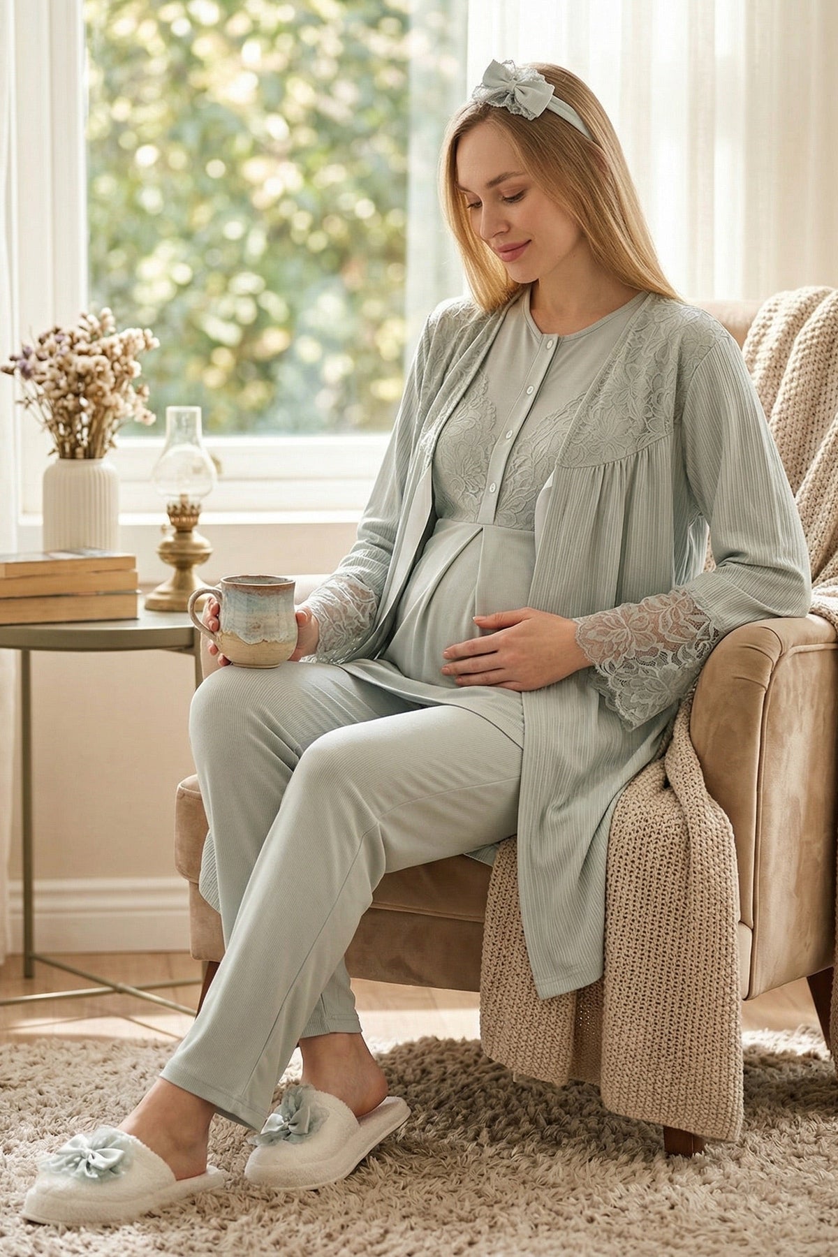 Elegant Lace Detailed 3-Piece Maternity-Nursing Pajama & Jacquard Robe Set Mint - 3472