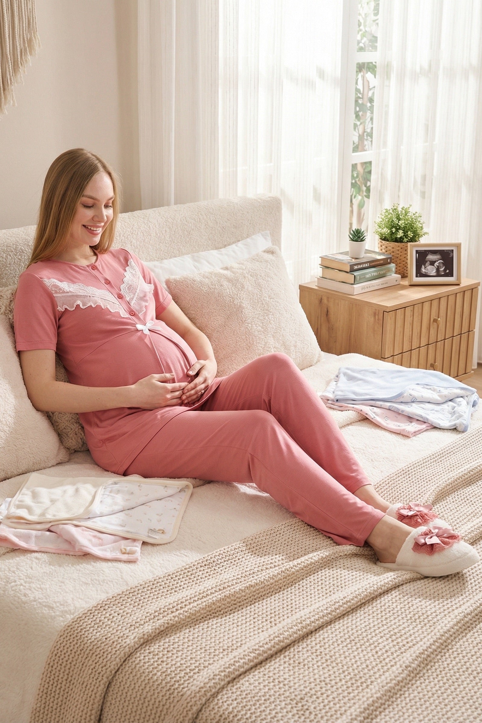 Lace Embroidered 3-Piece Maternity-Nursing Pajama & Robe Set Pomegranate Red - 3478