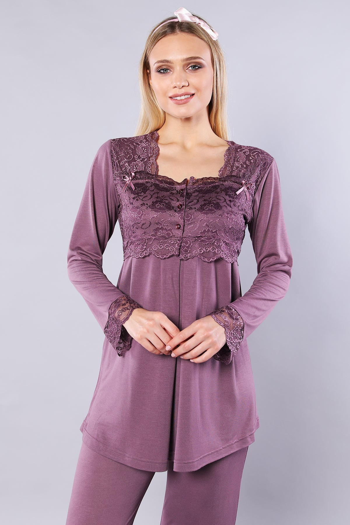 Lace Detailed 3-Pieces Maternity & Nursing Pajamas With Robe Plum - 4004