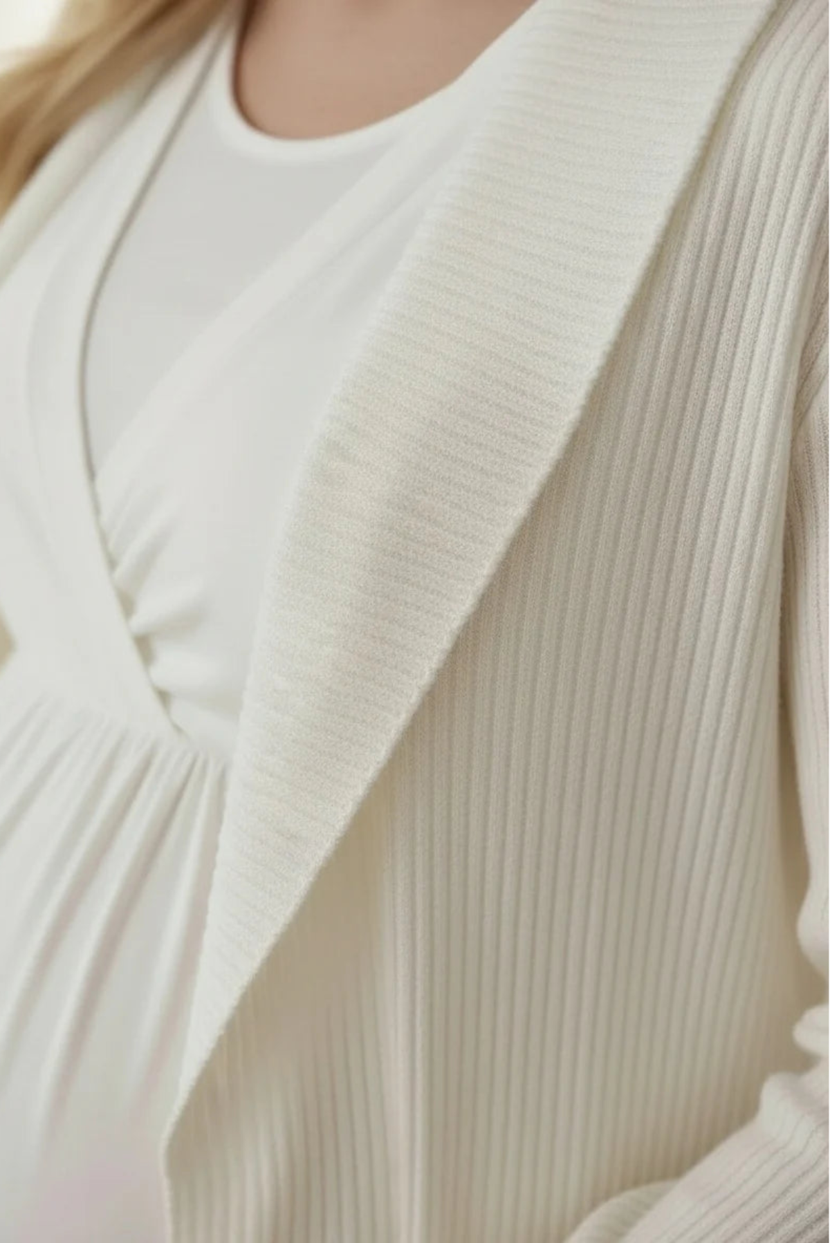 Jacquard 3-Piece Maternity-Nursing Pajama & Flywheel Arm Robe Set Ecru - 540