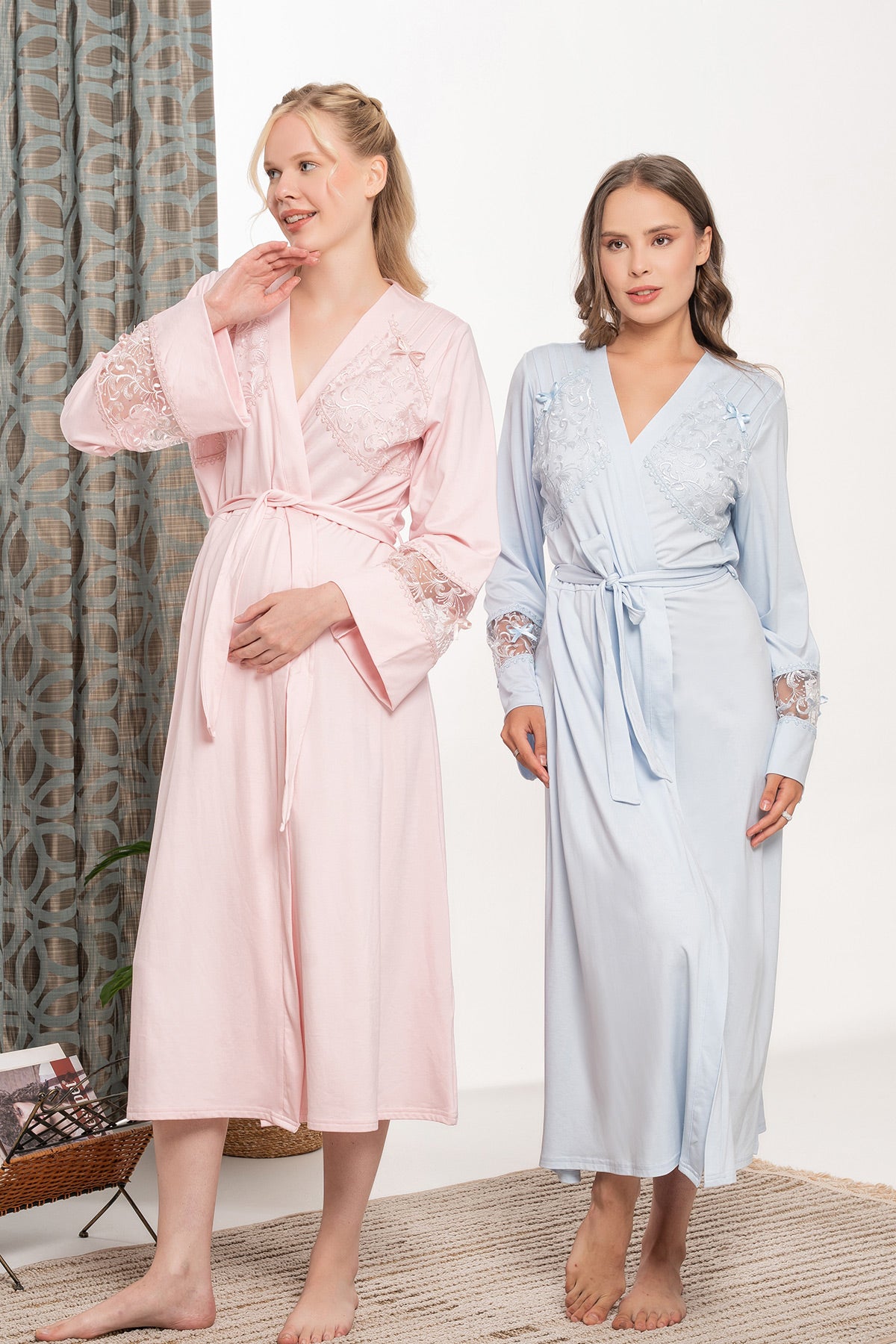 Lace Detailed Maternity Robe - 6120