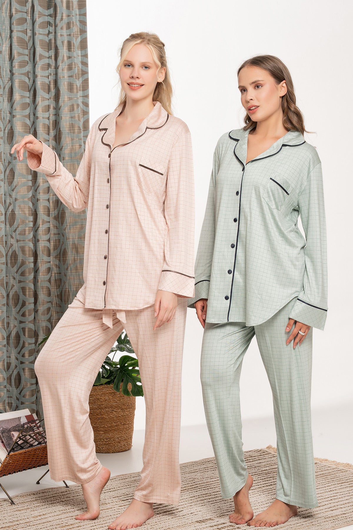 Plaid Maternity & Nursing Pajama Set - 6137