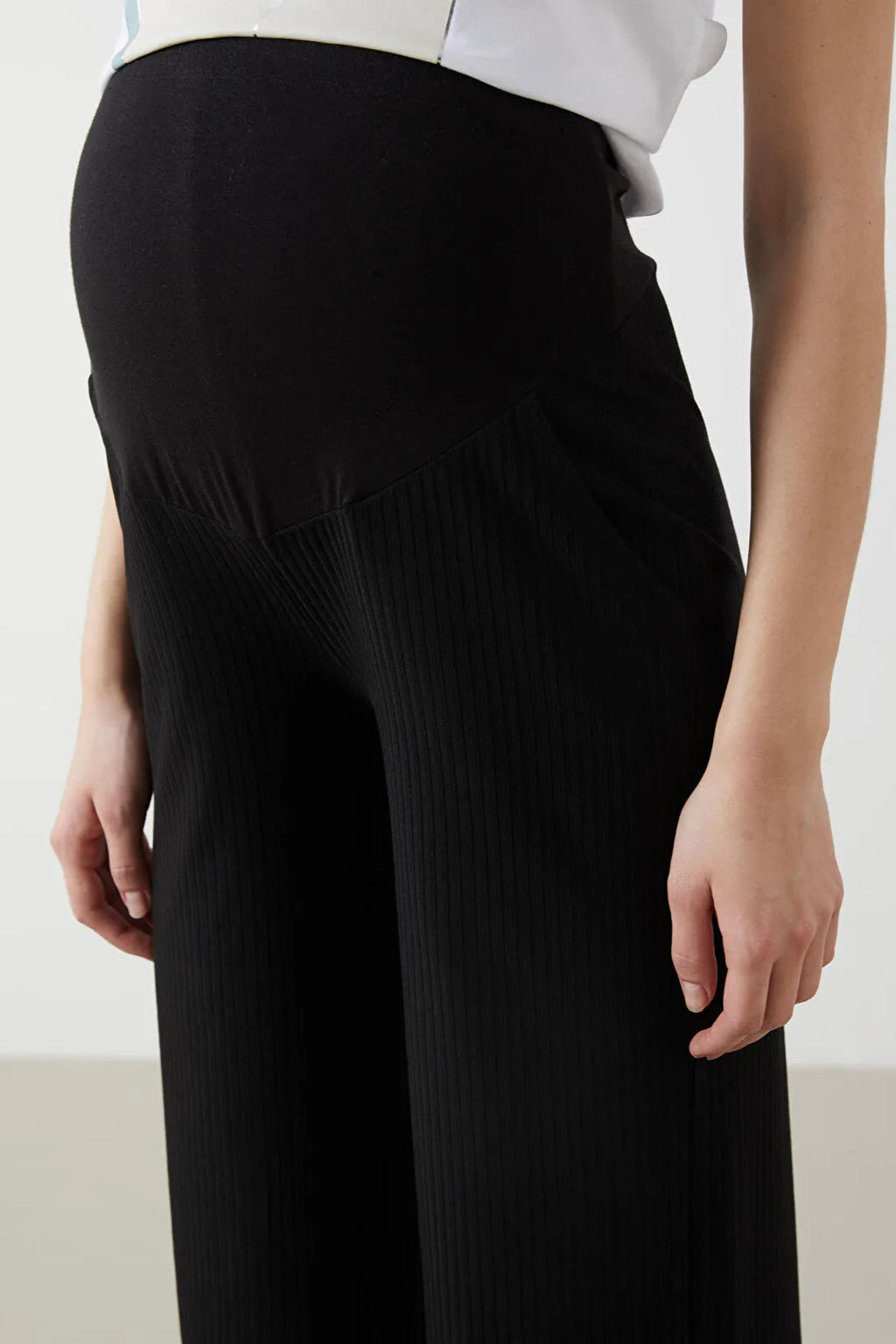 Textured Belly Panel Maternity Trousers Black - 8393