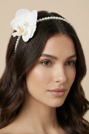 White Orchid Themed Postpartum And Bride Crown & Slippers Set White - 919511