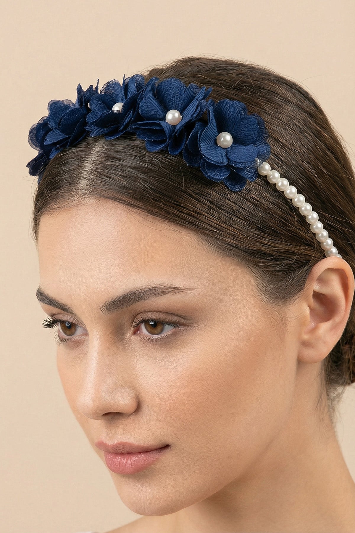 Pearl Flower Themed Postpartum And Bride Crown & Slippers Set Navy Blue - 919513