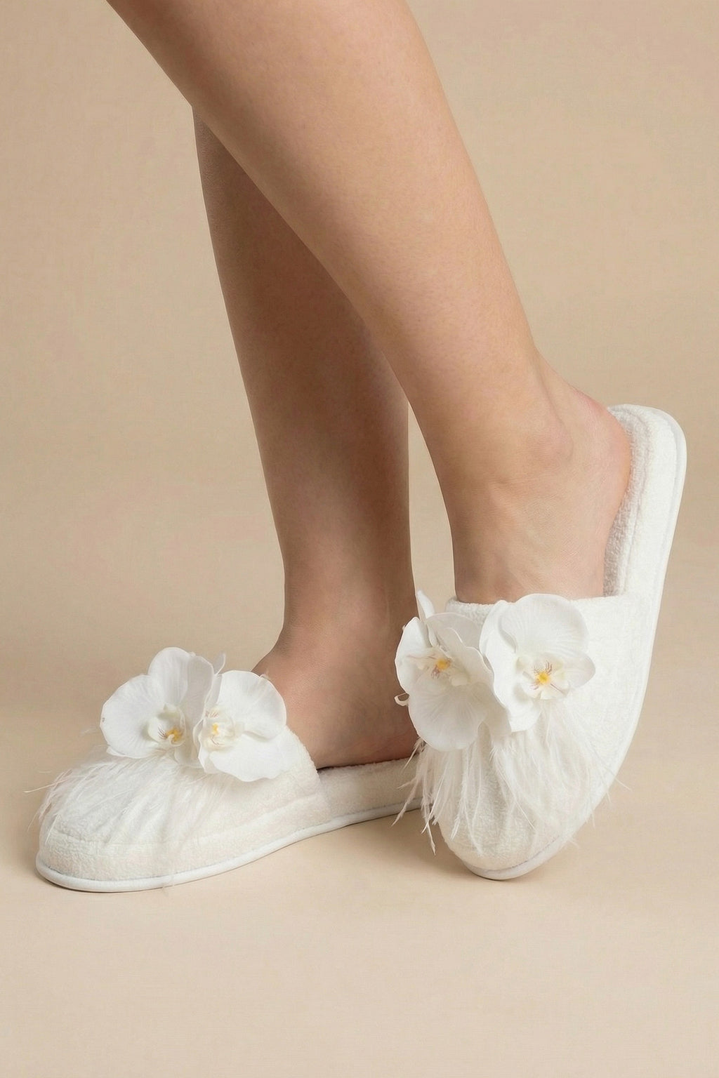White Orchid Themed Postpartum And Bridal Slippers White - 9511