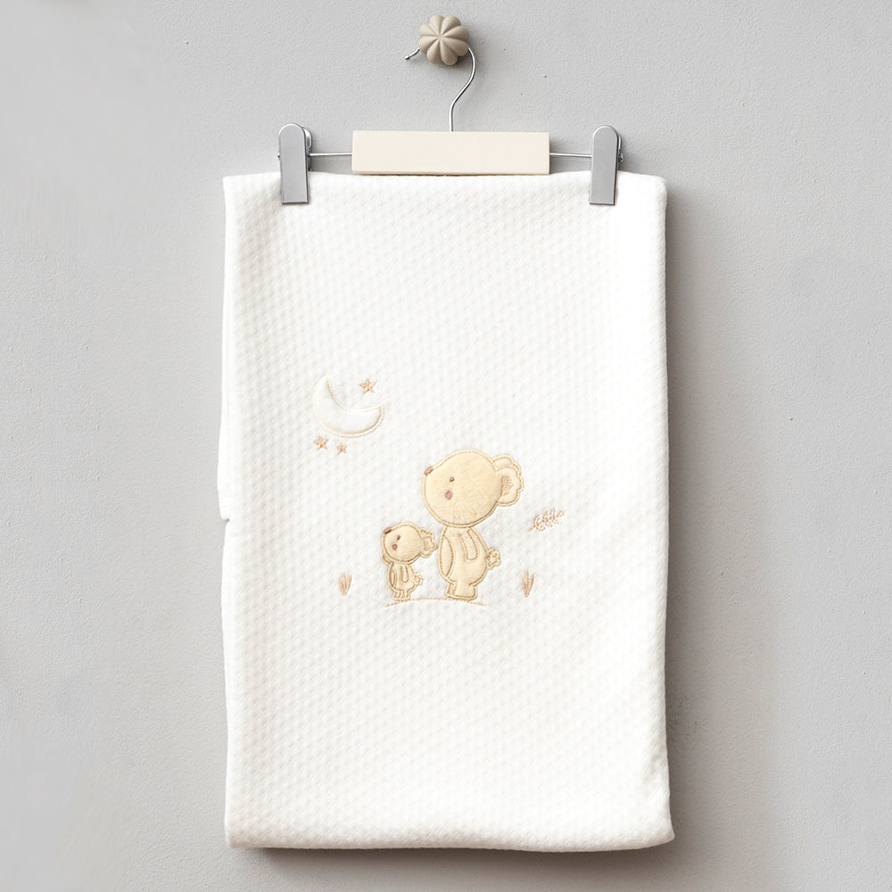 Moon Bear Themed Quilted Baby Blanket Ecru - B047.95103.03