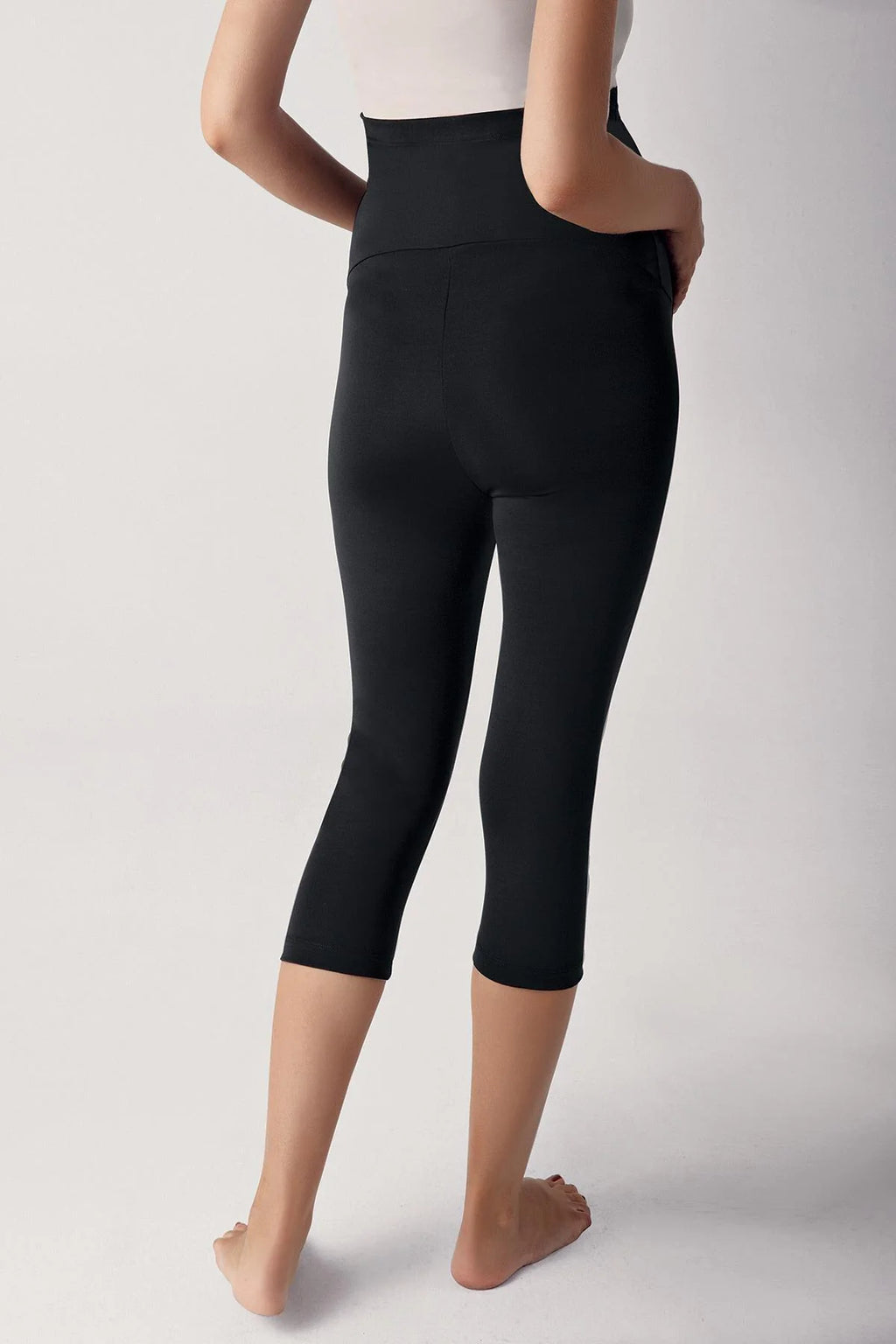 Adjustable High-Waisted Flexible Shaping Capri Maternity Leggings Black - LT9008